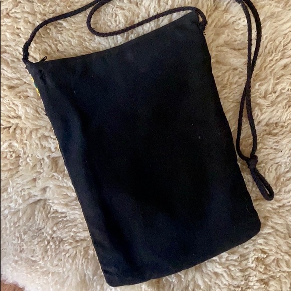 Vintage Indian Embroidered Elephant Shoulder Bag - Picture 4 of 8